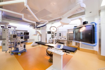 鳥取大学医学部付属病院の、鳥取砂丘をイメージした手術室
